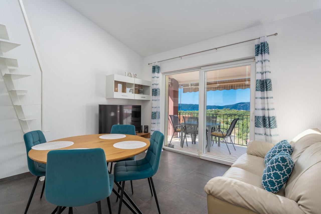 Gallery Apartment In Skrbčići Extérieur photo