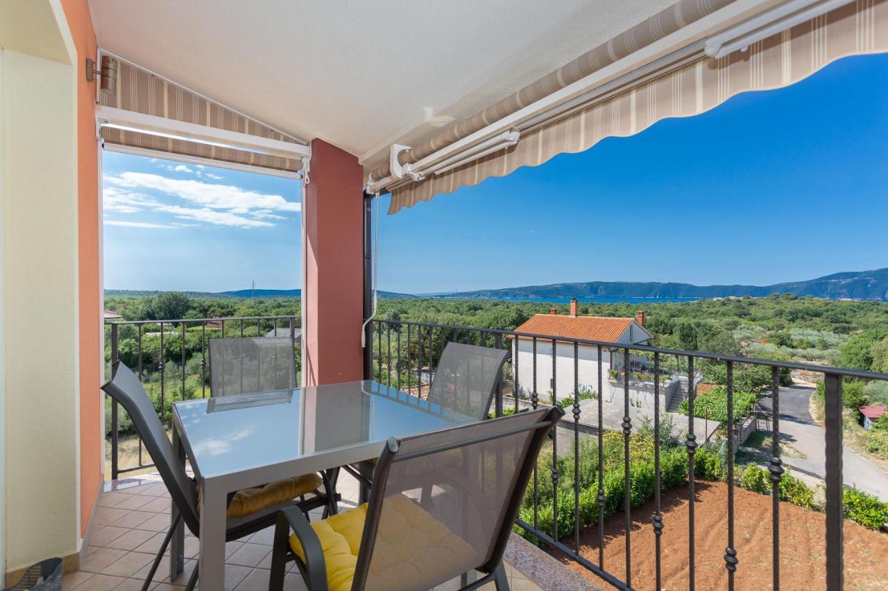 Gallery Apartment In Skrbčići Extérieur photo
